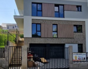 , 160m2 dans Floresti