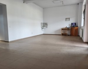 Espace Commercial à louer, 80m2 dans Floresti