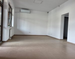 Espace Commercial à louer dans Floresti