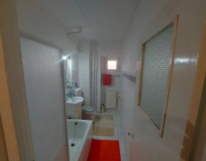 Appartement 3 chambres à vendre dans Cluj-napoca, zone Marasti