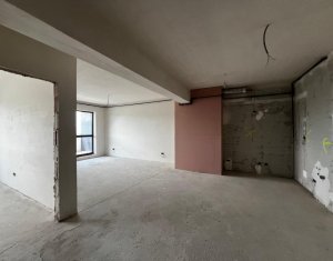 Appartement 4 chambres à vendre dans Cluj-napoca, zone Zorilor