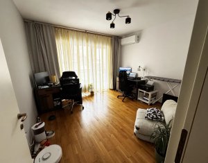 Appartement 4 chambres à vendre dans Cluj-napoca, zone Buna Ziua