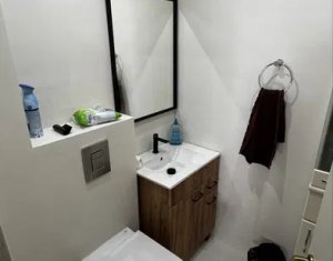 Appartement 4 chambres à vendre dans Cluj-napoca, zone Buna Ziua