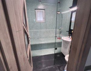 Casa de lux, mobilata complet, in imobil tip triplex, Floresti, Teilor