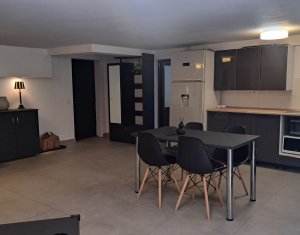 Appartement 3 chambres à louer dans Cluj-napoca, zone Manastur