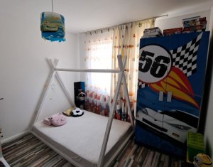 Appartement 3 chambres à vendre dans Floresti