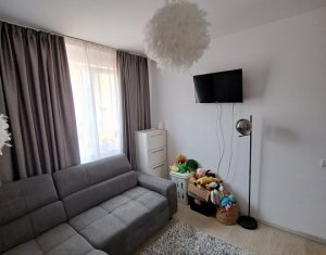 Appartement 3 chambres à vendre dans Floresti