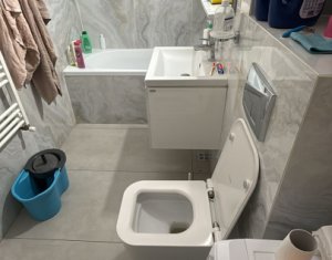 Appartement 3 chambres à louer dans Cluj-napoca, zone Zorilor