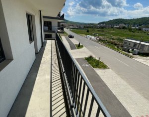 Appartement 3 chambres à vendre dans Floresti