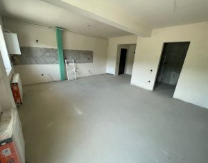 Appartement 3 chambres à vendre dans Floresti