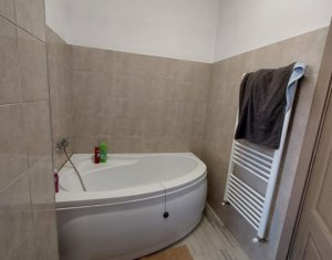 Appartement 3 chambres à vendre dans Floresti
