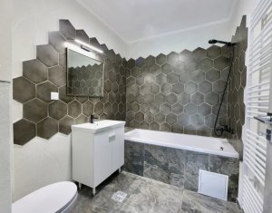 Appartement 3 chambres à vendre dans Floresti