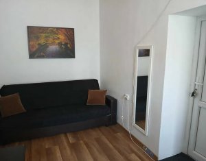 Appartement 3 chambres à vendre dans Cluj-napoca, zone Centru