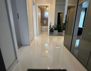 , 82m2 dans Floresti