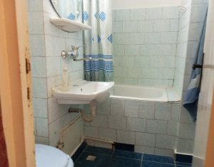 Appartement 3 chambres à vendre dans Cluj-napoca, zone Manastur