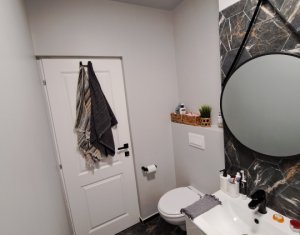 Appartement 3 chambres à vendre dans Floresti
