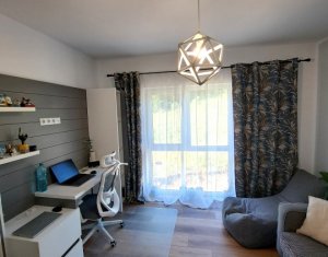 Appartement 3 chambres à vendre dans Floresti