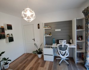 Appartement 3 chambres à vendre dans Floresti