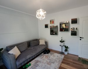 Appartement 3 chambres à vendre dans Floresti