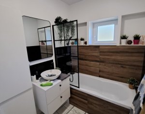 Appartement 3 chambres à vendre dans Floresti