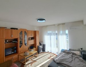 , 37m2 dans Floresti