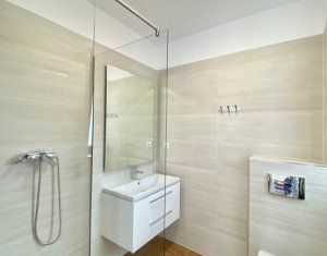 Appartement 3 chambres à louer dans Cluj-napoca, zone Centru
