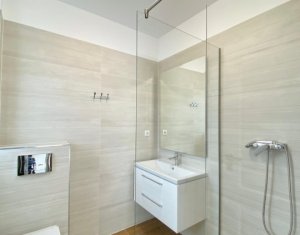 Appartement 3 chambres à louer dans Cluj-napoca, zone Centru