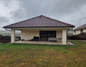 Maison 4 chambres à vendre dans Popesti