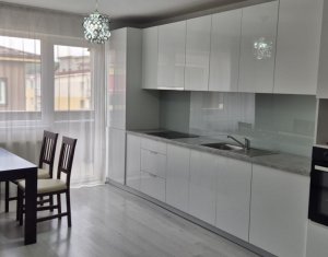 Appartement 3 chambres à louer dans Floresti