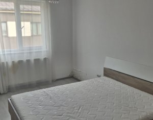 Appartement 3 chambres à louer dans Floresti