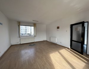 Espace Commercial à louer dans Baciu