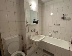 Appartement 3 chambres à vendre dans Cluj-napoca, zone Manastur