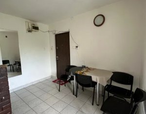 Appartement 3 chambres à vendre dans Cluj-napoca, zone Manastur