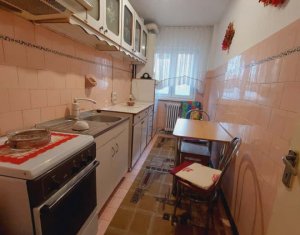 Appartement 3 chambres à vendre dans Cluj-napoca, zone Manastur