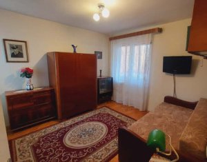Appartement 3 chambres à vendre dans Cluj-napoca, zone Manastur