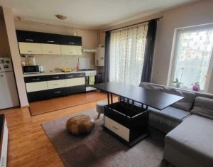 , 54m2 dans Floresti