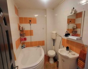 Appartement 3 chambres à vendre dans Floresti