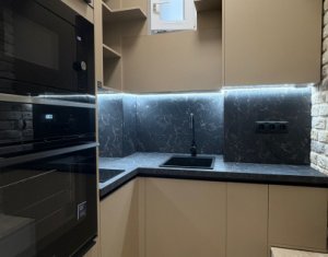 , 50m2 dans Cluj-napoca, zone Centru