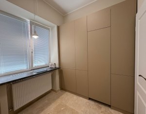 Appartement 2 chambres à louer dans Cluj-napoca, zone Centru
