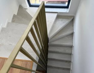 Maison 5 chambres à louer dans Cluj-napoca, zone Iris