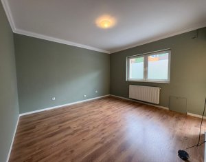 Maison 4 chambres à louer dans Cluj-napoca, zone Buna Ziua