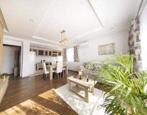 Appartement 4 chambres à vendre dans Cluj-napoca, zone Europa