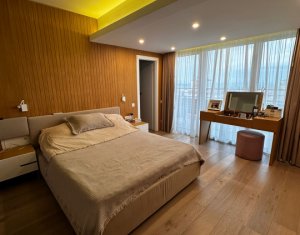 Appartement 5 chambres à vendre dans Cluj-napoca, zone Buna Ziua
