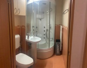 Appartement 3 chambres à vendre dans Cluj-napoca, zone Manastur