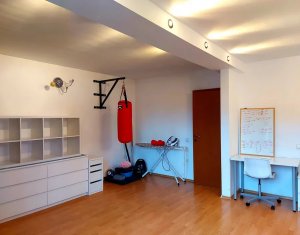 Maison 4 chambres à louer dans Cluj-napoca