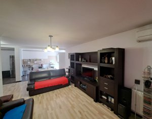 , 82m2 dans Floresti