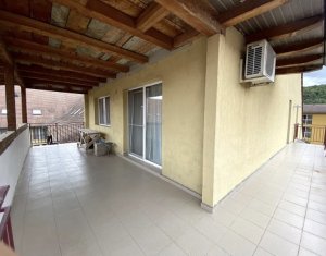 Appartement 3 chambres à vendre dans Floresti
