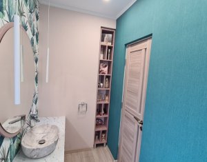 Maison 6 chambres à vendre dans Cluj-napoca, zone Iris