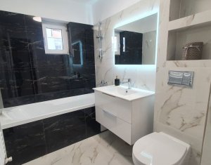 Appartement 3 chambres à louer dans Cluj-napoca, zone Intre Lacuri