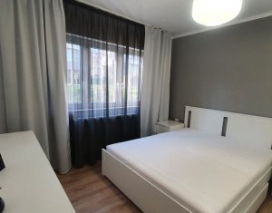 Appartement 3 chambres à louer dans Cluj-napoca, zone Intre Lacuri